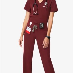 ❌SOLD❌Figs Set - Leon/Livingston - Burgundy